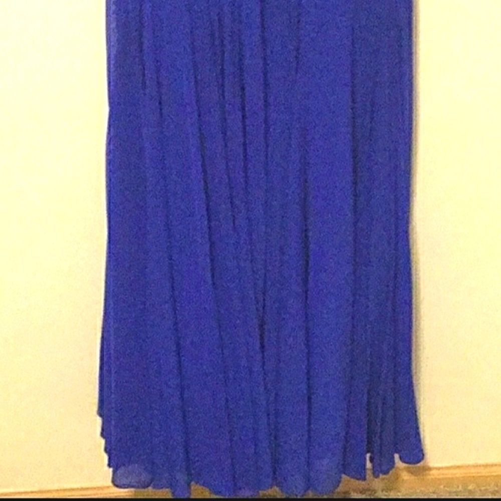 Xscape Embellished One shoulder Mesh Mermaid Gown - Picture 6 of 8